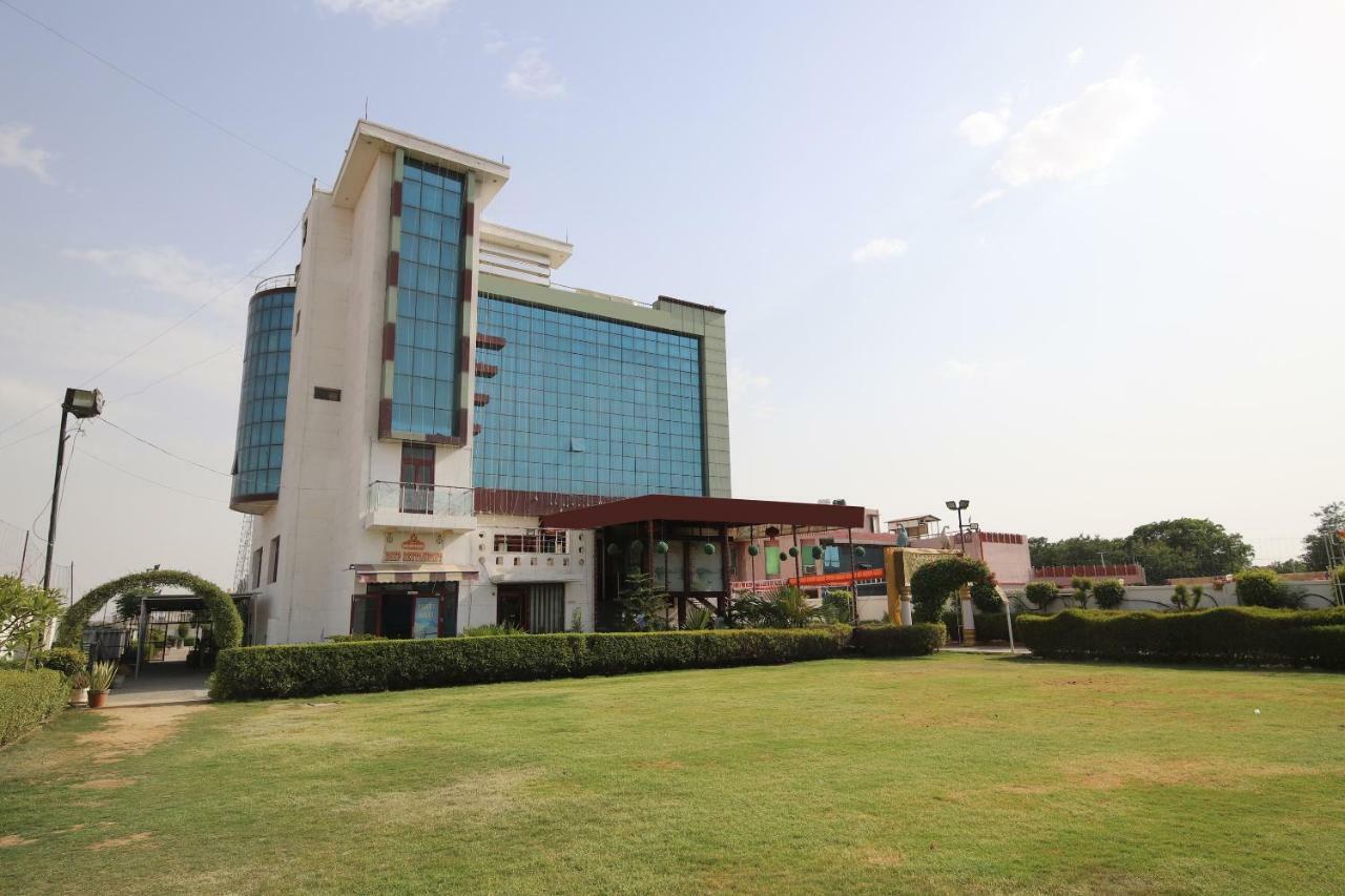 Hotel Deep Palace Jind Екстериор снимка
