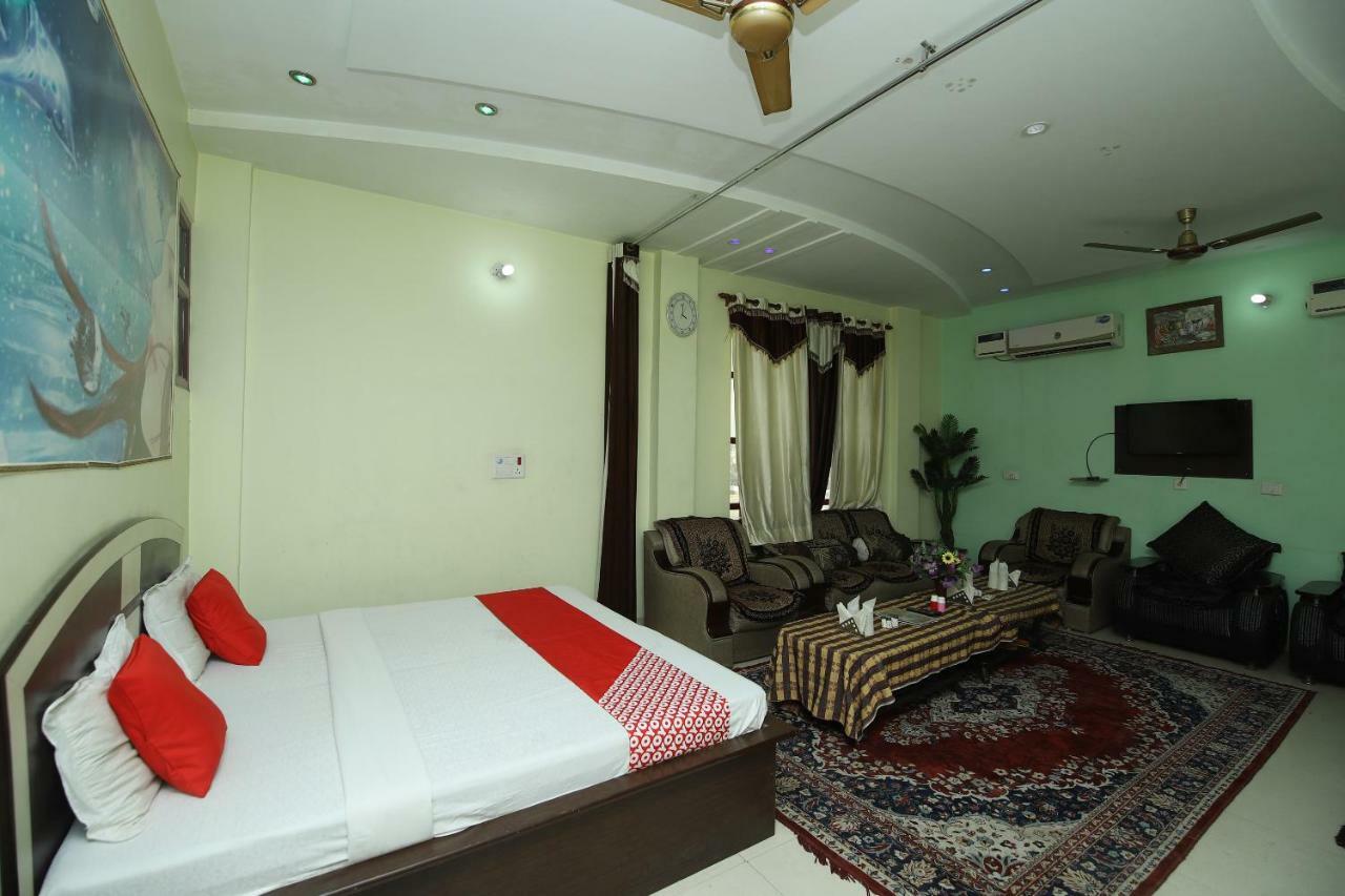 Hotel Deep Palace Jind Екстериор снимка